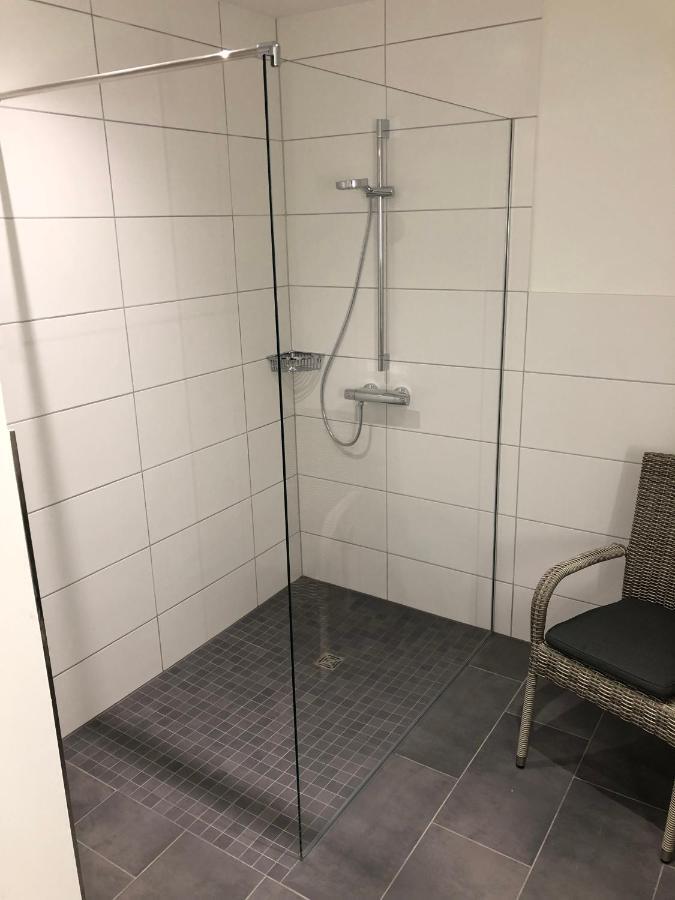 Modernes Apartment In Ruhiger Lage, 70Qm, 4 Personen Brietlingen Экстерьер фото